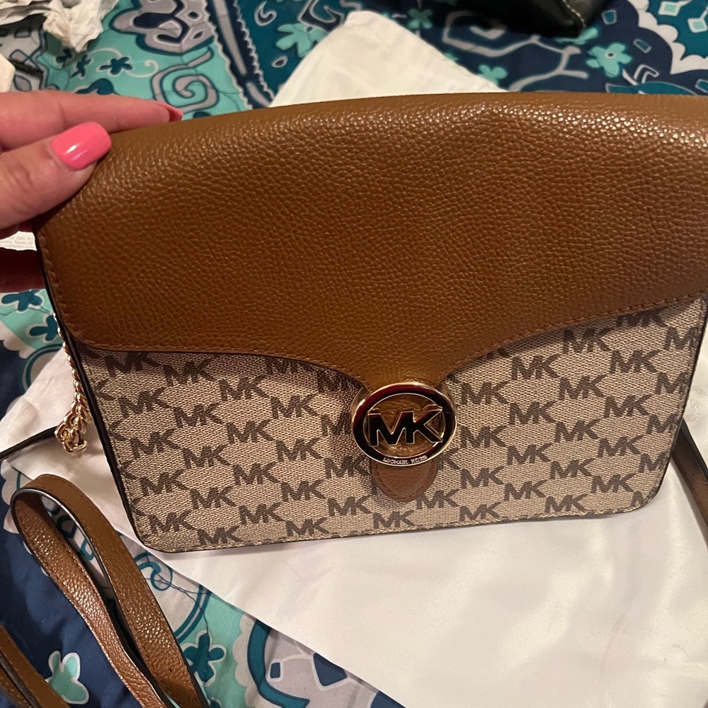MK crossbody